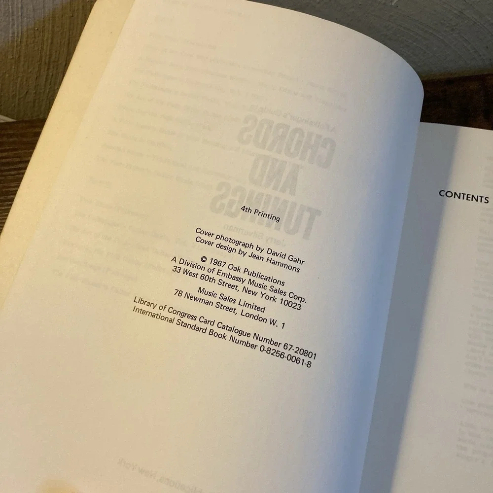 A Folksinger's Guide To Chords And Tunings‎ Sheet Music 1967 Song Book NY